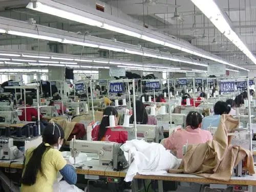 外貿(mào)訂單消失后 每天700家企業(yè)轉(zhuǎn)內(nèi)貿(mào)，陣痛中的生存之戰(zhàn)